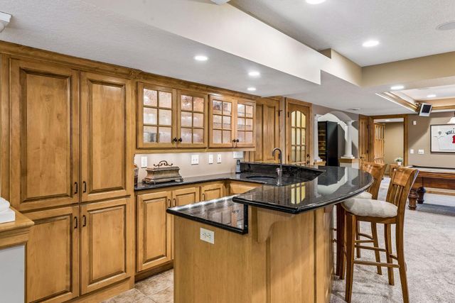 17825 30th Avenue N, Plymouth, MN 55447