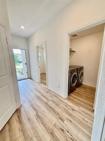 23915 Steep Climb Drive, Hockley, TX 77447