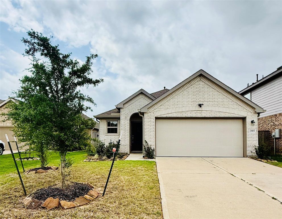23915 Steep Climb Drive, Hockley, TX 77447