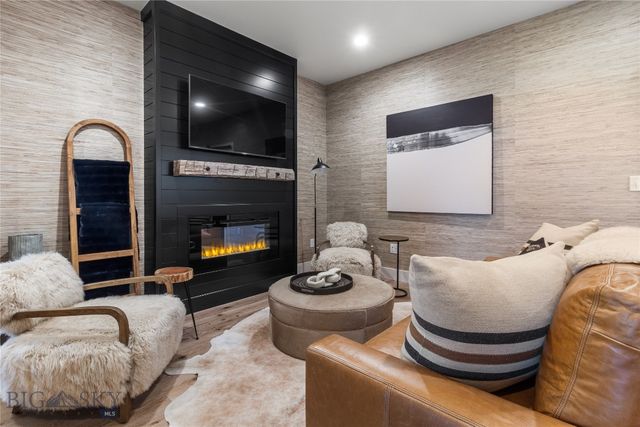 37 Ballindaloch Place, Bozeman, MT 59718