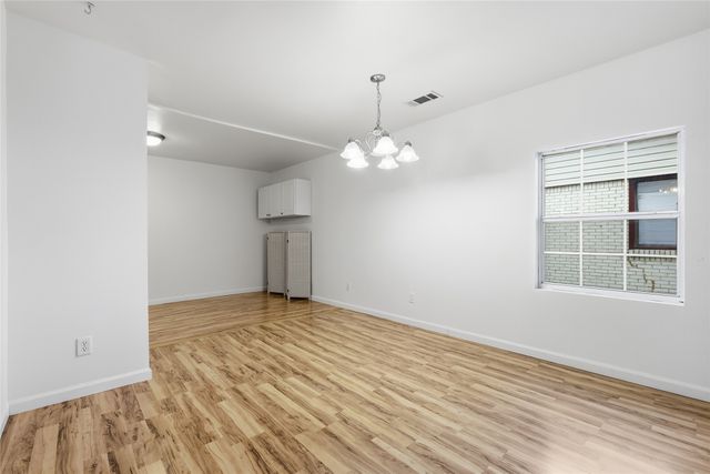 9861 San Lea Drive, Dallas, TX 75228