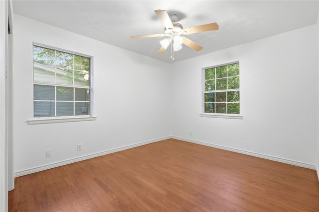 9861 San Lea Drive, Dallas, TX 75228