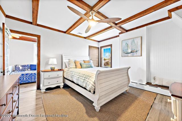 27 Shrewsbury Drive, Monmouth Beach, NJ 07750
