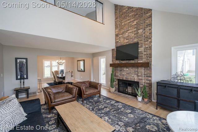 6464 Deer Ridge Drive, Clarkston, MI 48348