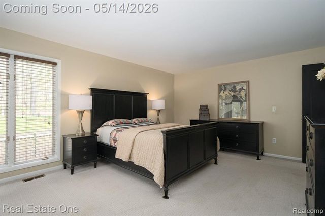 6464 Deer Ridge Drive, Clarkston, MI 48348