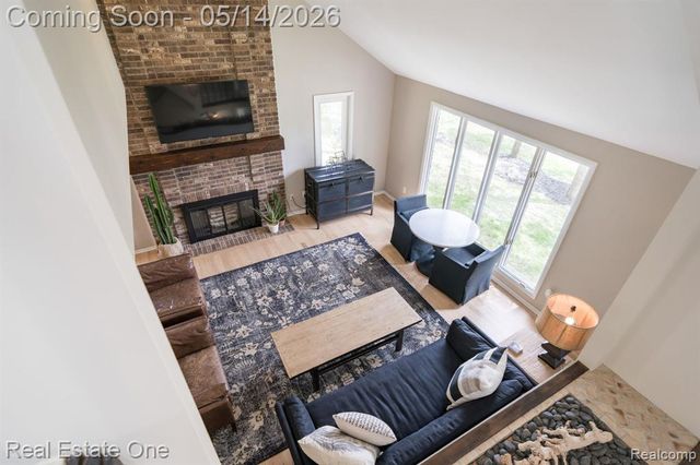 6464 Deer Ridge Drive, Clarkston, MI 48348