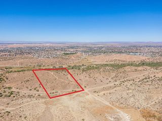 1700 E Barrel Springs Rd, Palmdale, Palmdale, CA 93550