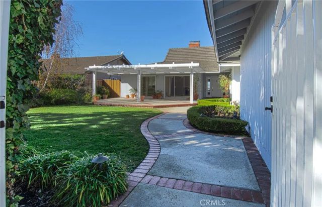 2531 Buckeye, Newport Beach, CA 92660