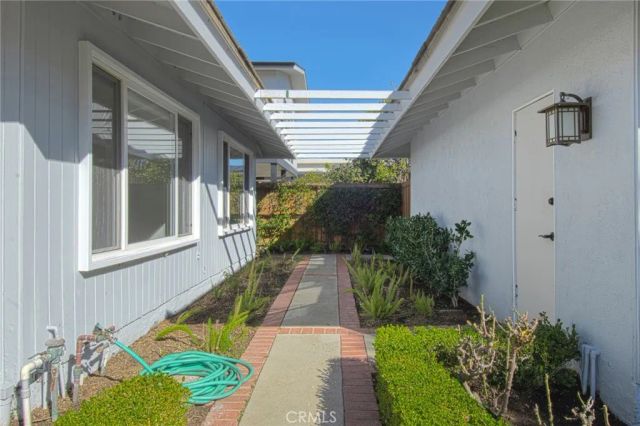 2531 Buckeye, Newport Beach, CA 92660