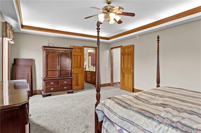 25408 NE Colbern Road, Lee's Summit, MO 64086