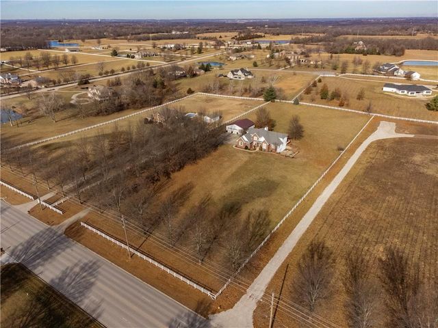 25408 NE Colbern Road, Lee's Summit, MO 64086