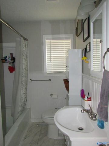 431 South Plymouth Road NW, Huntsville, AL 35811