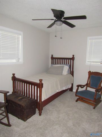 431 South Plymouth Road NW, Huntsville, AL 35811