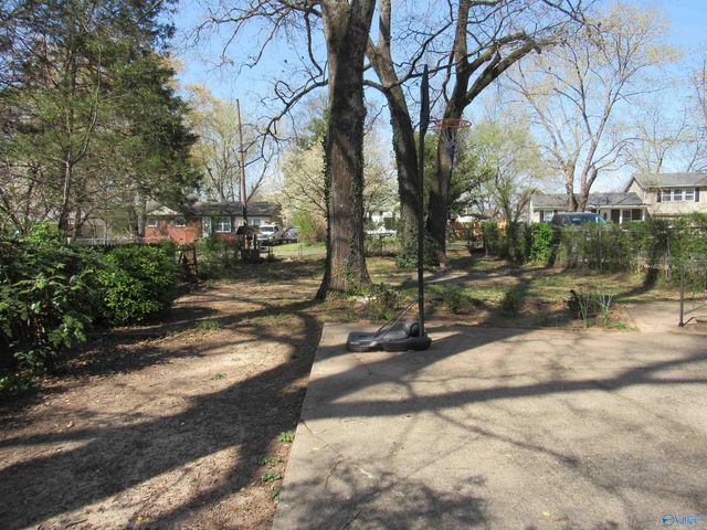 431 South Plymouth Road NW, Huntsville, AL 35811