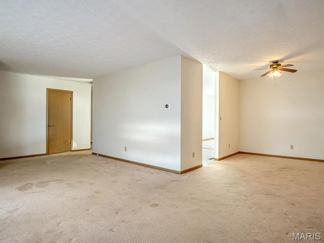 321 Amy Drive, O'fallon, IL 62269