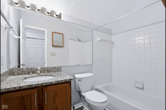 7733 Park North Lake Drive, Indianapolis, IN 46260