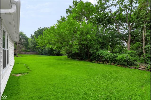 7733 Park North Lake Drive, Indianapolis, IN 46260