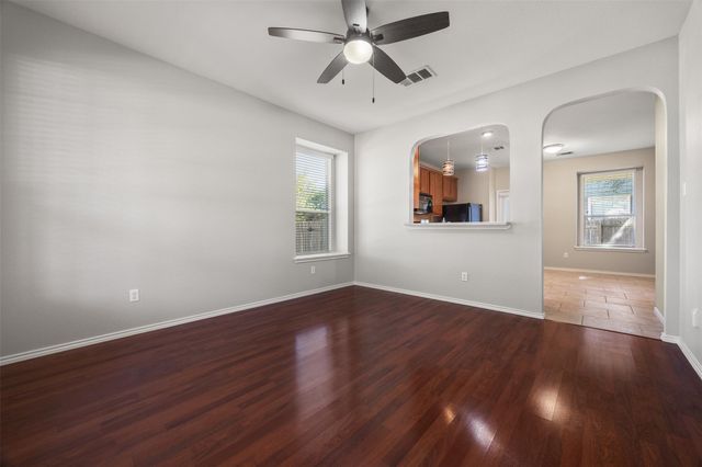 10401 Maydelle DR 249, Austin, TX 78748