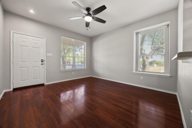 10401 Maydelle DR 249, Austin, TX 78748