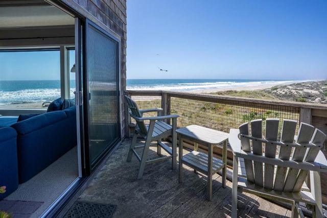 101 Shell Drive 304, Watsonville, CA 95076