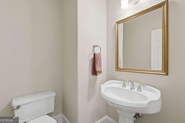 5069 Tarry Glen Drive, Suwanee, GA 30024