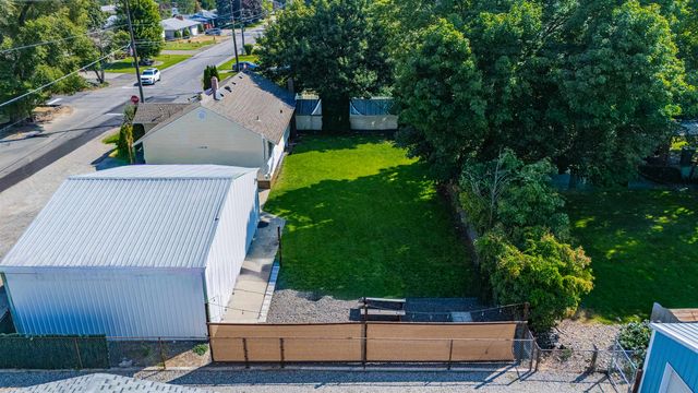 3325 N Vista Rd, Spokane Valley, WA 99212