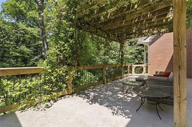 656 Gunby Road SE, Marietta, GA 30067