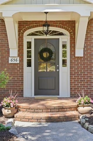 656 Gunby Road SE, Marietta, GA 30067