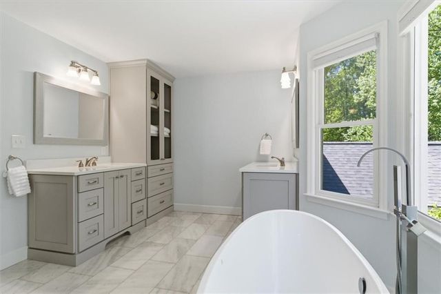 656 Gunby Road SE, Marietta, GA 30067