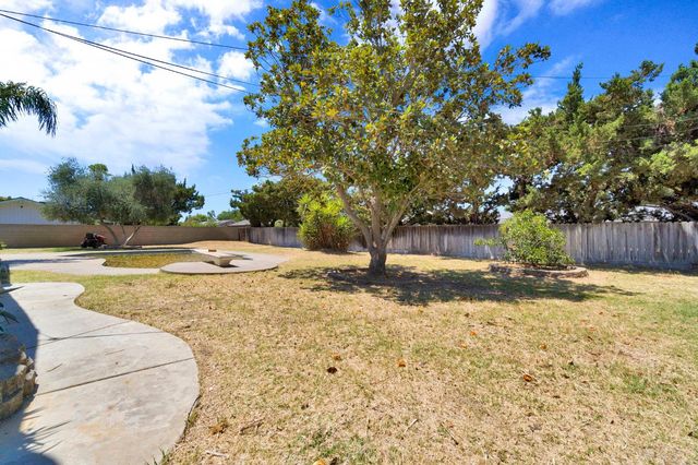 36953 Sparta Avenue, Madera, CA 93636