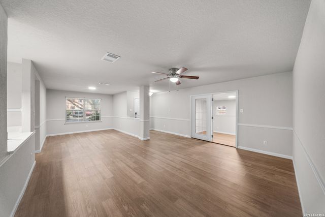 2408 Paddle Creek, San Antonio, TX 78245