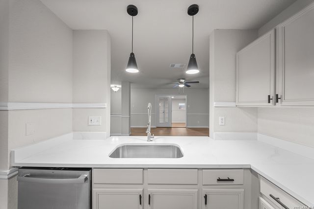 2408 Paddle Creek, San Antonio, TX 78245