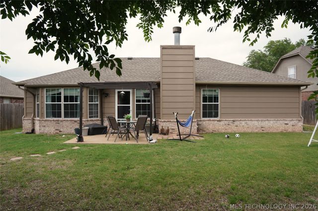 1208 W 117th Court S, Jenks, OK 74037