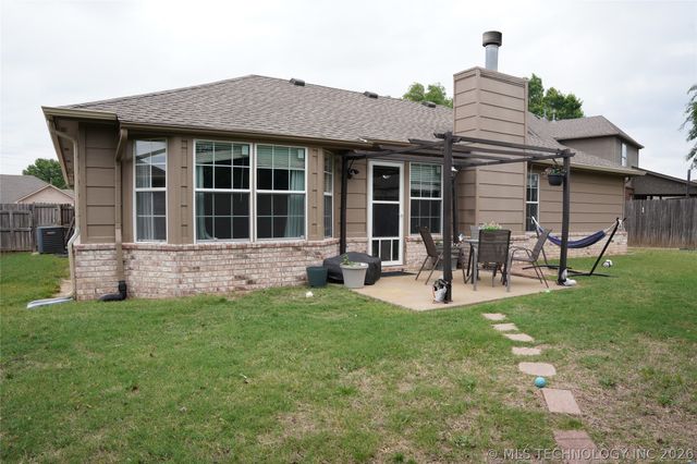 1208 W 117th Court S, Jenks, OK 74037