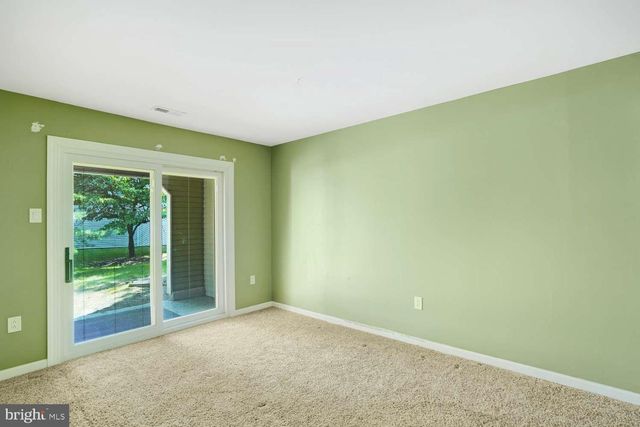69 BRIDGEWATER DR, Marlton, NJ 08053