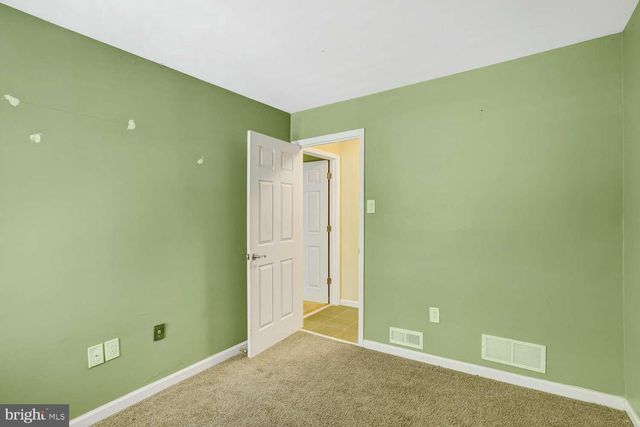 69 BRIDGEWATER DR, Marlton, NJ 08053