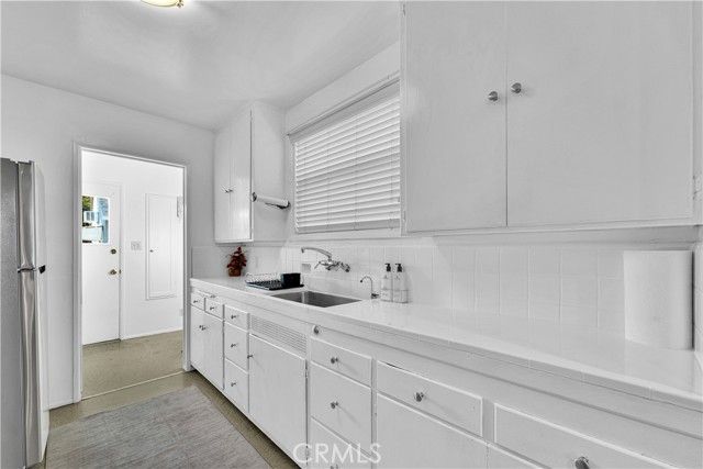 6243 Langdon, Van Nuys (los Angeles), CA 91411