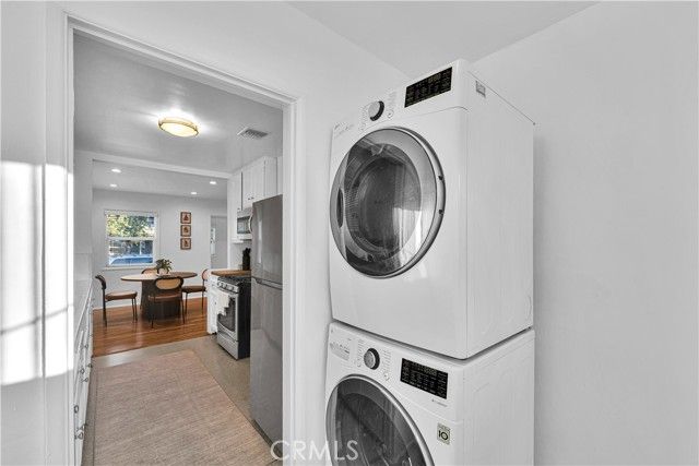 6243 Langdon, Van Nuys (los Angeles), CA 91411