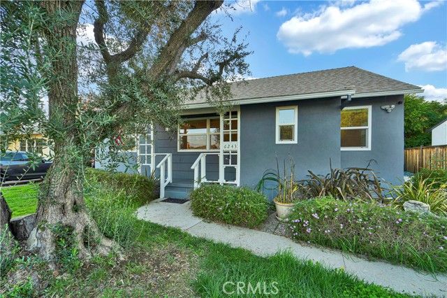6243 Langdon, Van Nuys (los Angeles), CA 91411