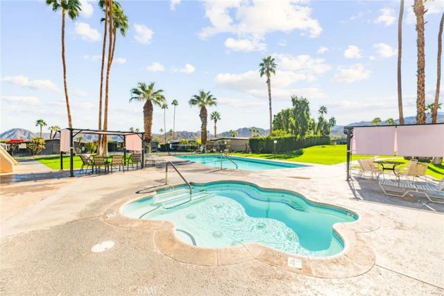 49305 Hwy 74 153, Palm Desert, CA 92260