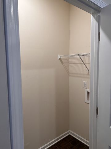 107 David Bolin Dr, La Vergne, TN 37086