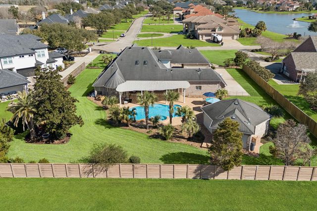 2202 Britton Ridge Drive, Katy, TX 77494
