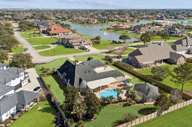 2202 Britton Ridge Drive, Katy, TX 77494