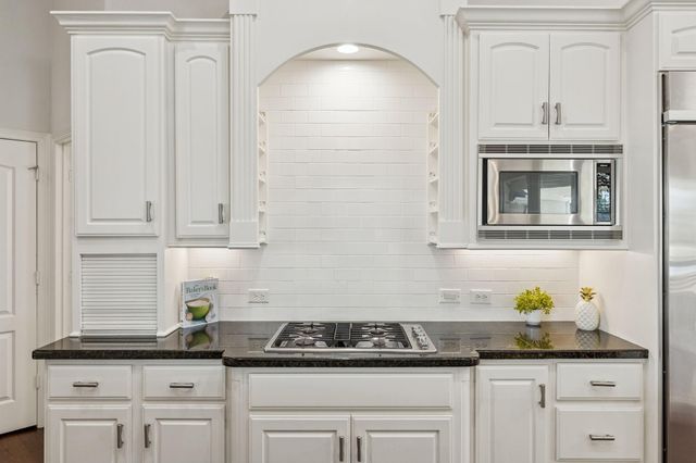 2202 Britton Ridge Drive, Katy, TX 77494