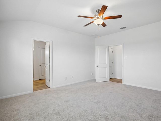 132 Woodbrook DR, Georgetown, TX 78674