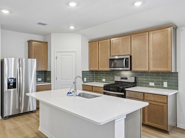 132 Woodbrook DR, Georgetown, TX 78674