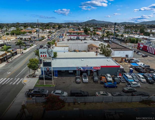 710 E 8Th St, National City, CA 91950