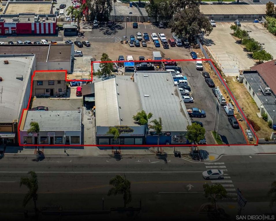 710 E 8Th St, National City, CA 91950