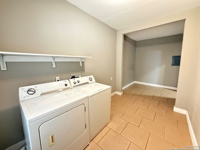 1511 W Ashby Pl Unit 1, San Antonio, TX 78201