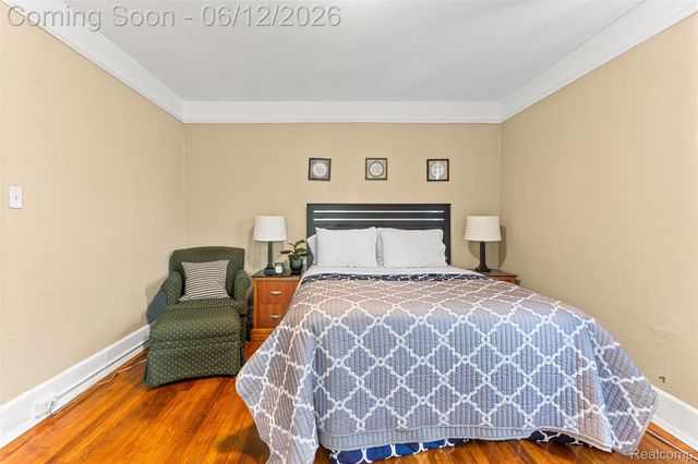 7641 La Salle Boulevard, Detroit, MI 48206